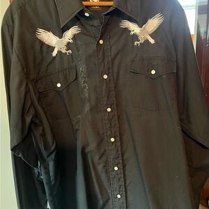 Men's Black Western Shirt with Eagle Embroidery and pearl snaps. Size large?